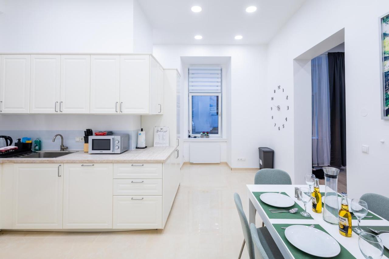 Family Deluxe A Stone Throw From The City Centre And Danube 비엔나 외부 사진